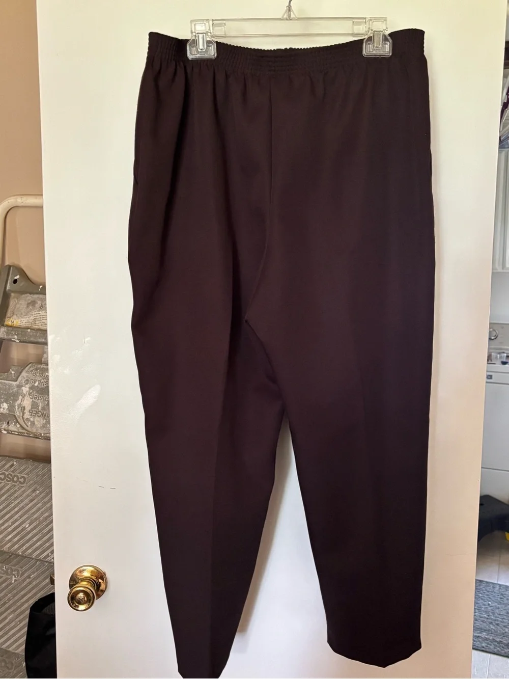 Briggs New York Brown Elastic-Waist Dress Pants